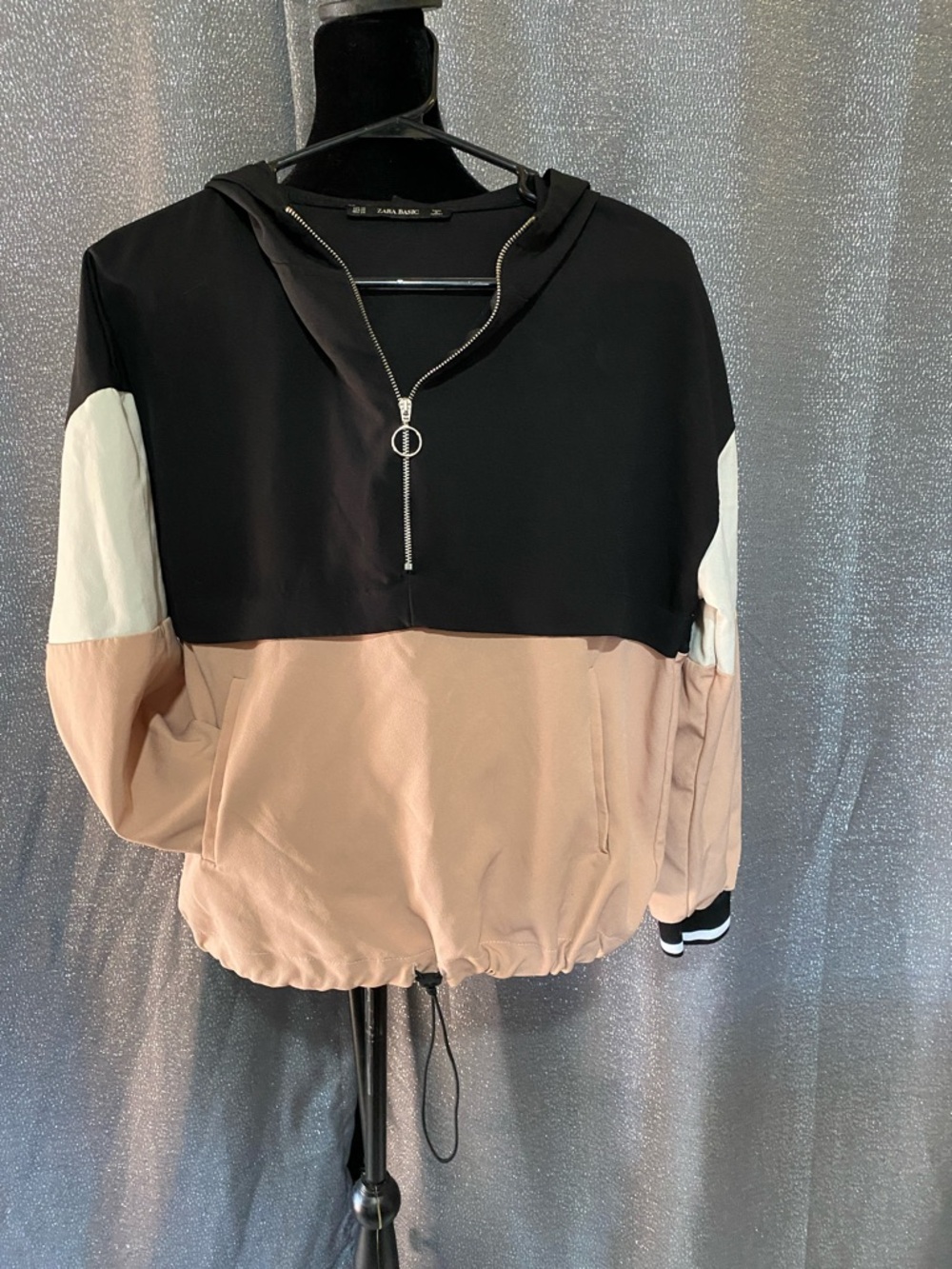 Zara Colorblock Hoodie Jacket in Black, Beige, and White